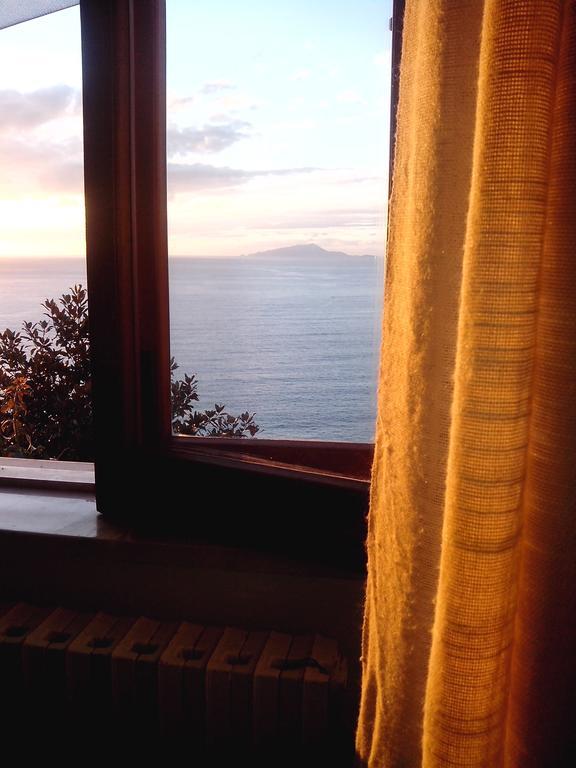 La Fusarella Villa Santoro Vico Equense Rum bild